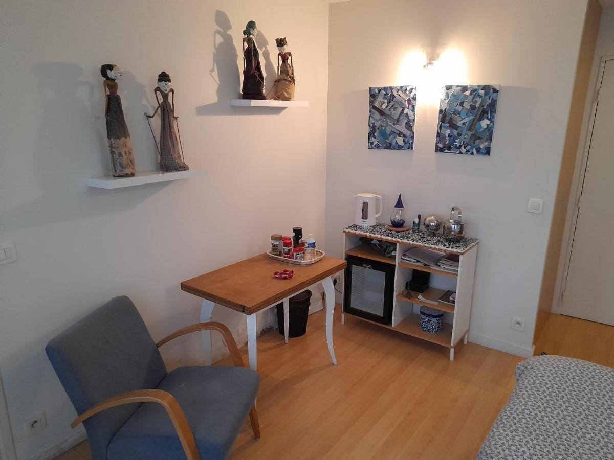 Homestay Rooms Paris Porte De Versailles Zimmer foto